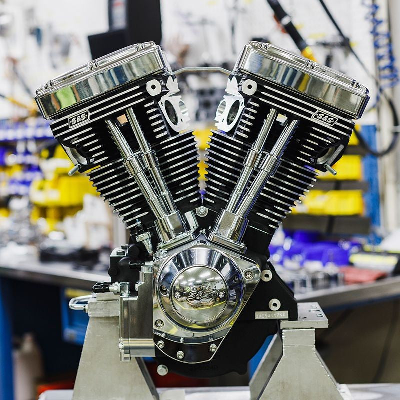 S&S Cycle #: 310-1159 Chrome and Winkle Black V124 Long Block Engine w/o Induction/Ignition, 640 Cam, and Chrome Billet Gear Cover